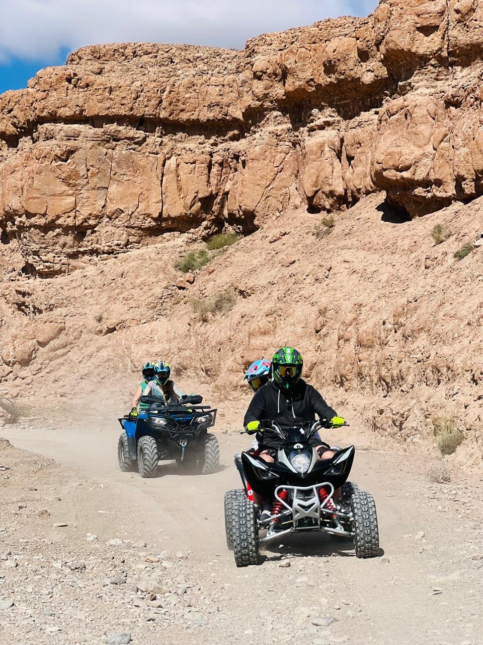 Quad dans le désert d'Agafay